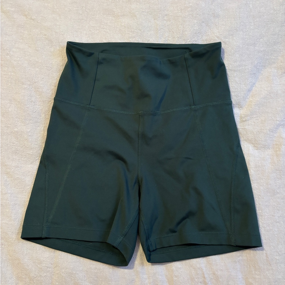 GIRLFRIEND COLLECTIVE Yoga Shorts